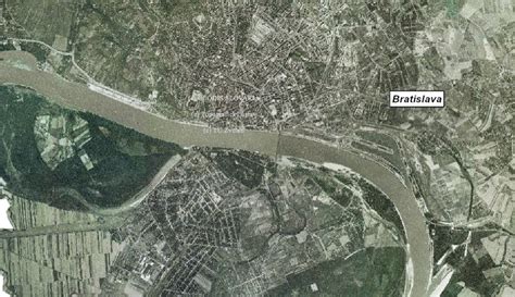 Mapa Bratislavy počas povodne 2002