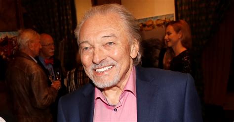 Karel Gott s obrazom
