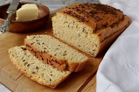 Chlieb z mandľovej múky