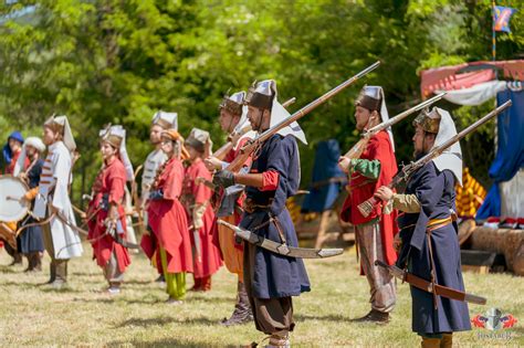 rytieri a šermiari na stredovekom jarmoku