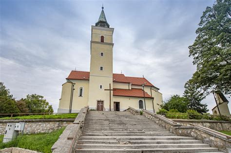 Filiálny kostol sv. Martina v Paderovciach