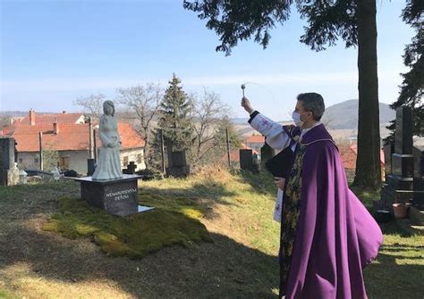 Pamätník nenarodeným deťom v Skýcove