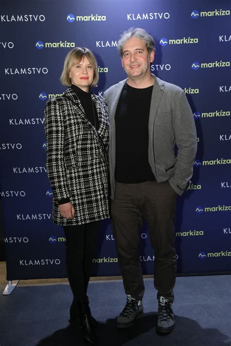 Martin Mňahončák so svojimi dcérami