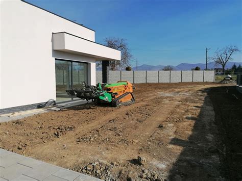 Príprava pôdy na výsev trávnika