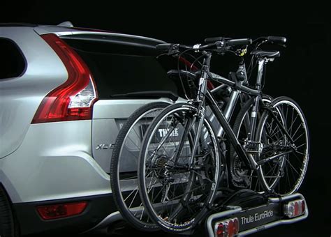 Nosič bicyklov na zadnej časti auta