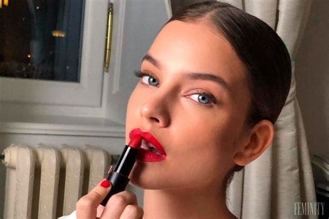 Infografika o správnej technike dojčenia