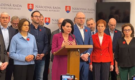 ikony symbolizujúce riziká tehotenstva