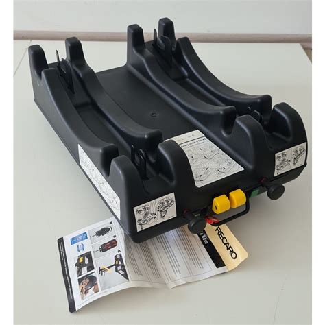 Recaro Fix Base v aute