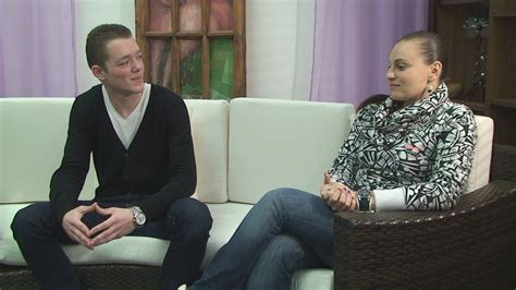 Divadelná scéna s Renátou Rynikovou