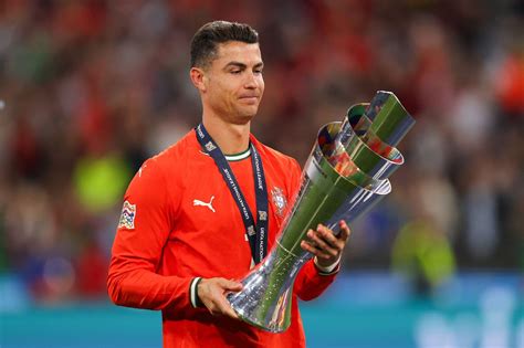 Cristiano Ronaldo s jedlom