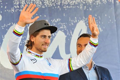 Peter Sagan v dúhovom drese majstra sveta