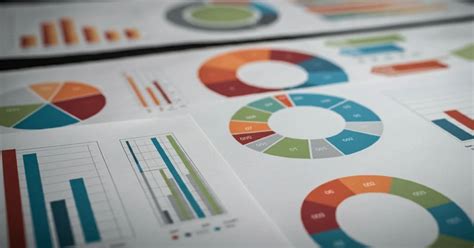Infografika porovnávajúca domácu a verejnú saunu