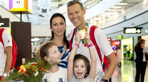 Matej Tóth s rodinou
