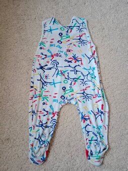 Ukážka vhodného letného oblečenia pre bábätko