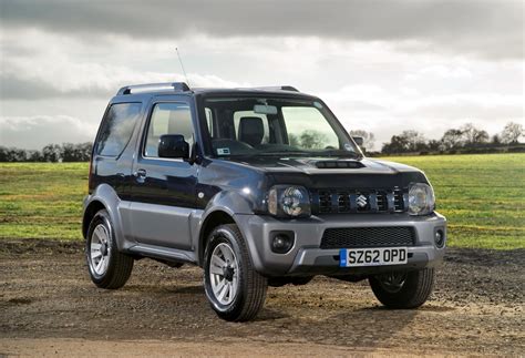 Interiér Suzuki Jimny 2013