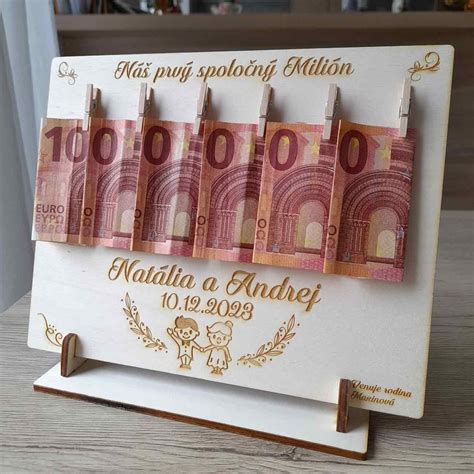 ukážka pamätnej tabuľky na plátne s 3D efektom