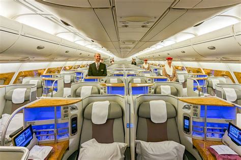 Rodina v lietadle v business class