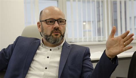 Profesor Tibor Hlavatý počas prednášky