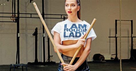 Timea Trajteľová na pódiu súťaže