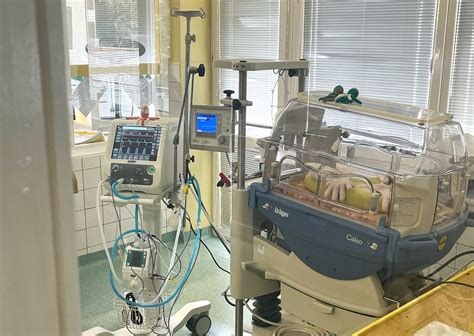 Moderné vybavenie pôrodného boxu