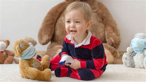 Dieťa a rodič pri lekárovi