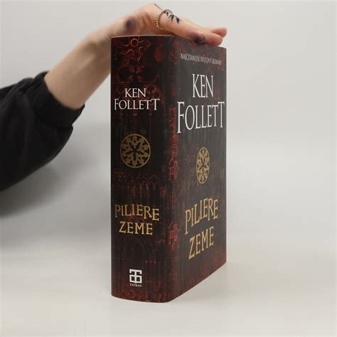 Portrét autora knihy, Ken Adams