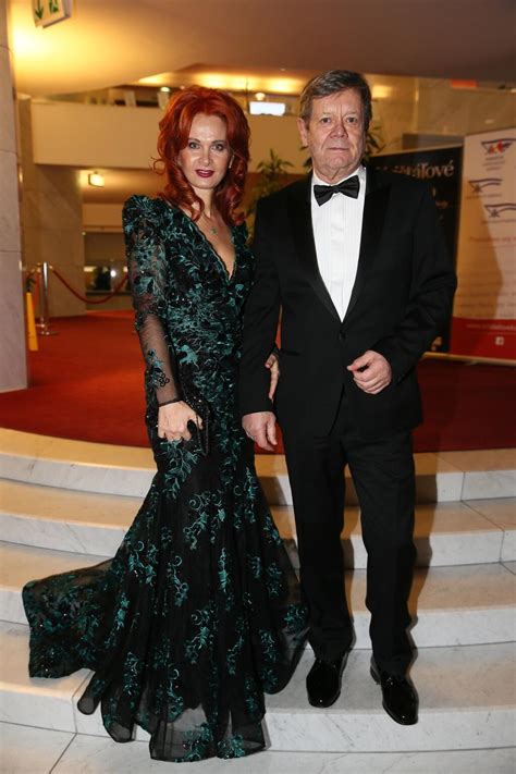 Vlado Černý s manželkou a koňmi