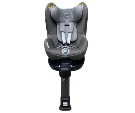 Nákres inštalácie autosedačky Cybex Sirona M2 i-Size pomocou Isofixu