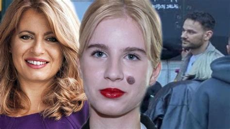 Emma Čaputová ako modelka