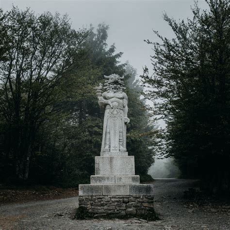 Staroveká rímska socha boha Asclepiusa