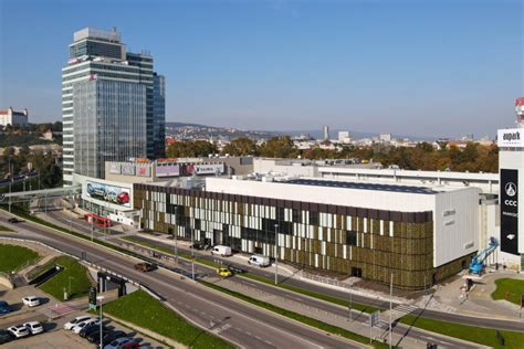 Nákupné centrum s detským oblečením