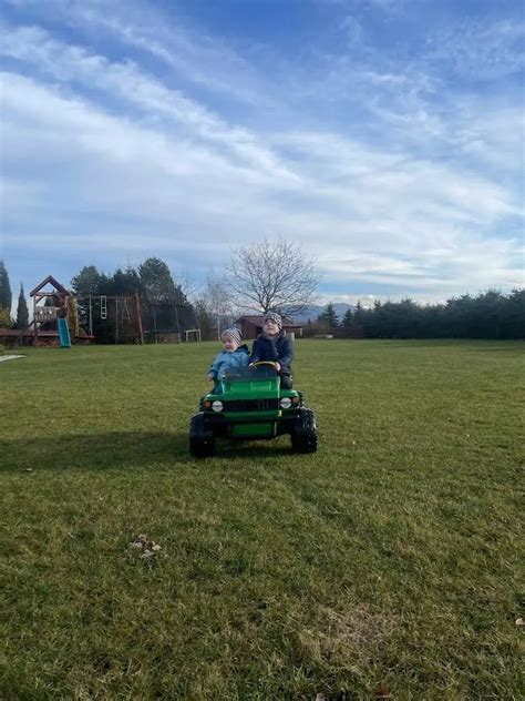 Ilustračná fotografia elektrického autíčka Peg Perego