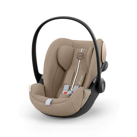 Ilustračné foto autosedačky Cybex Cloud Q s dieťaťom