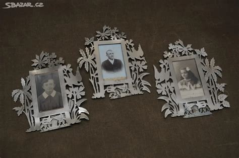 Kovový rámček na fotku s moderným dizajnom