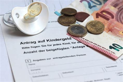 Infografika o Kindergeld a Kinderzuschlag