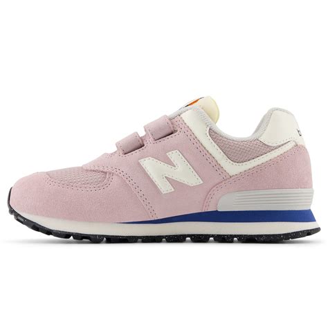 detské topánky z rôznych materiálov