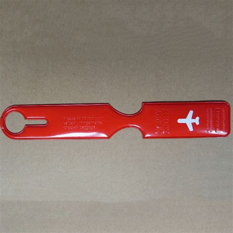 Rôzne farebné varianty retiazok na cumlíky