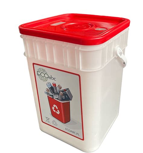 Nádoba na bezpečné skladovanie použitých striekačiek