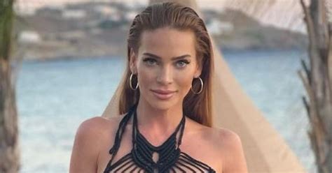 Andrea Verešová v plavkách