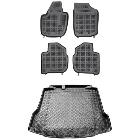 Detail protišmykovej podložky na zadnej strane fusaku.