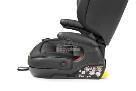 Autosedačka Peg Perego v aute