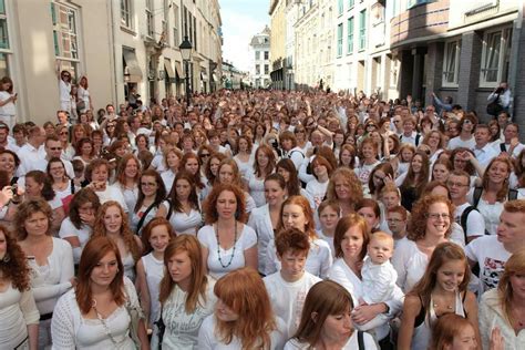 Fotografia ľudí na festivale Redhead Day