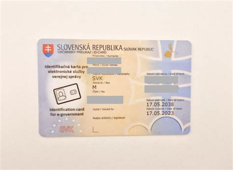 Porovnanie občianskeho preukazu s fotkou a bez fotky pre deti