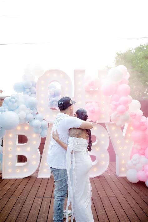 gender reveal party balón