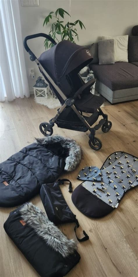 Športový kočík s príslušenstvom