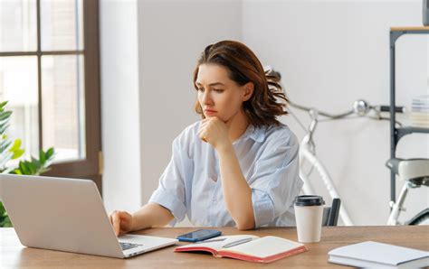 Ilustrácia znázorňujúca povinnosti a možnosti dobrovoľne nezamestnaných osôb