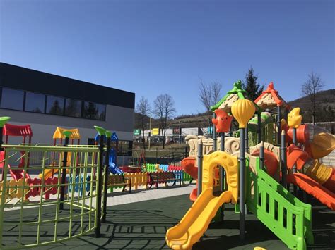 Vonkajšie detské ihrisko pri Mestských jasliach Slniečko Hlohovec