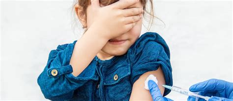 Infografika zobrazujúca odporúčané očkovania pre deti