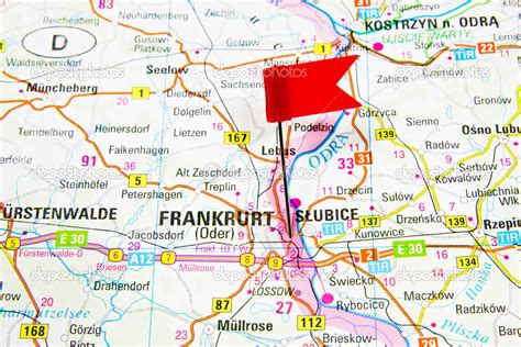Mapa Frankfurtu nad Mohanom a Amsterdamu