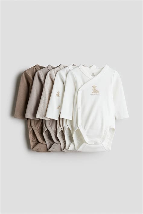 roztomilé oblečenie pre novorodencov